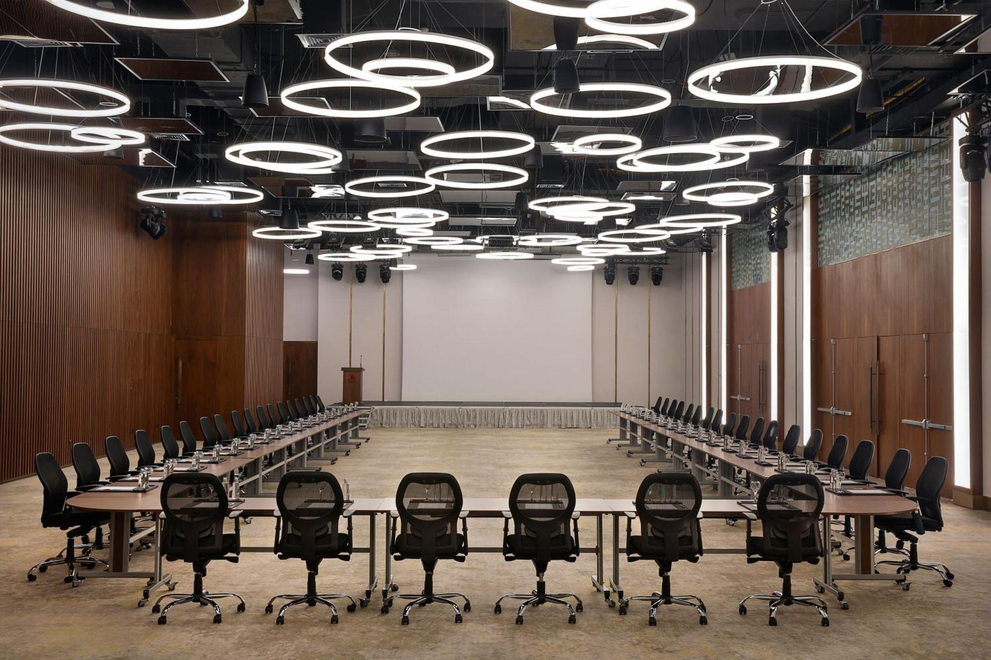 Jeddah Marriott Hotel Madinah Road Экстерьер фото The conference room